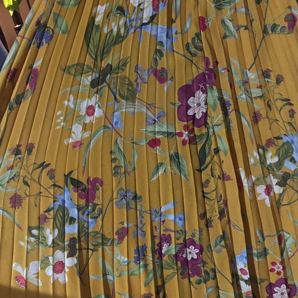 Taylor Yellow Floral Maxi Dress - Picture 4 of 4
